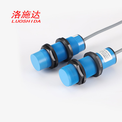 DC 10-40V 플라스틱 원통 M30 용량성 센서